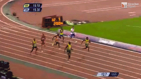 Usain-Bolt-200M-Gold-Medal-London-Olympi