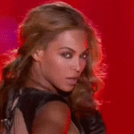 Beyonce Look at Camera Smile Kiss