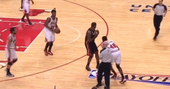 Nazr-Mohammed-Pushes-LeBron-James-to-Ground.gif