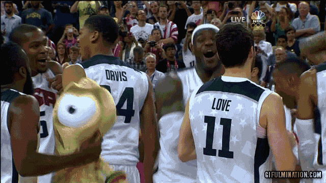 LeBron-James-Dancing-After-Winning-Gold-Medal-2012-London-Olympics.gif